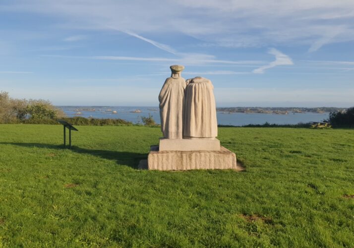 Statue « Veuves d’Islandais »